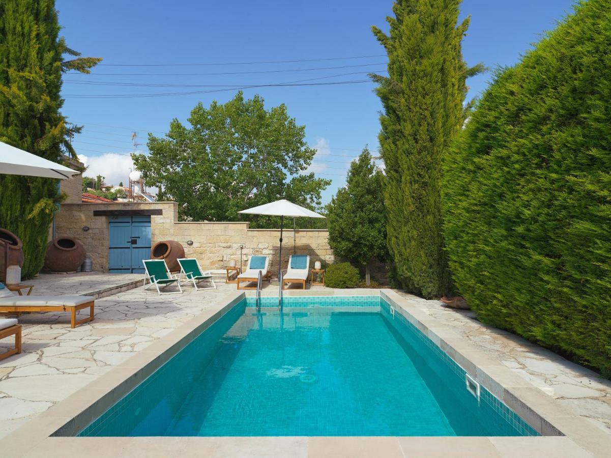 Villa Avgoustis Pachna Bagian luar foto
